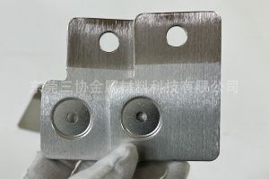 铝镍复合-表面拉丝工艺
